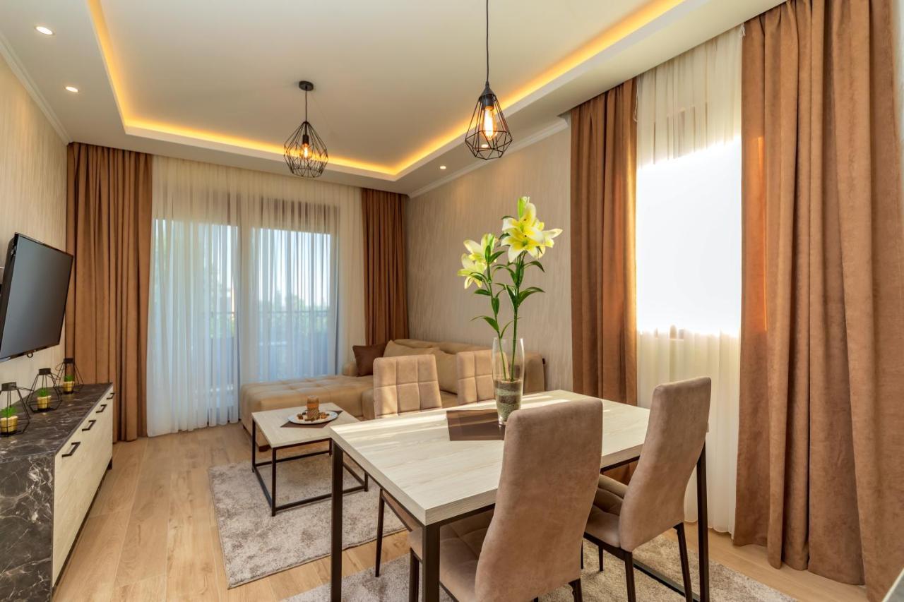 Luxury Apartments Queen Petrovac Exterior foto