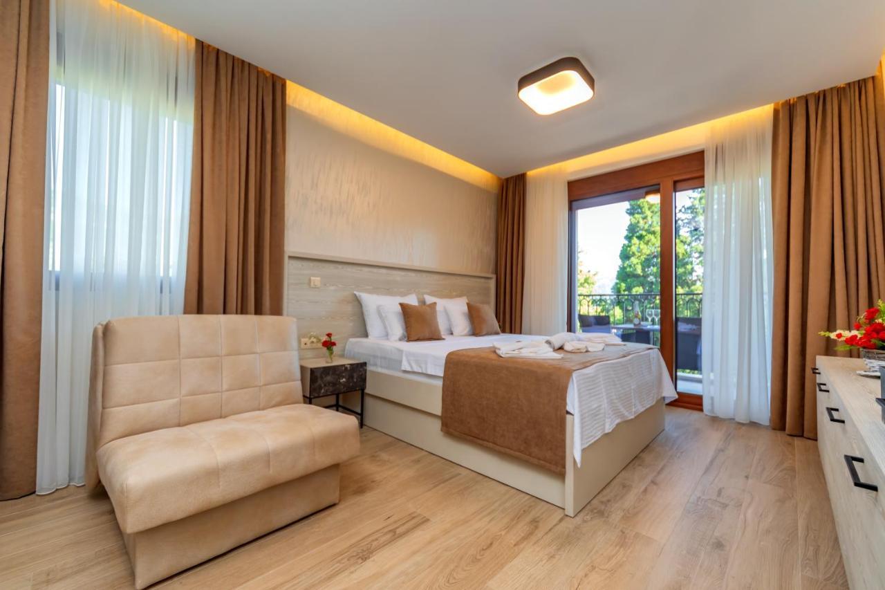 Luxury Apartments Queen Petrovac Exterior foto