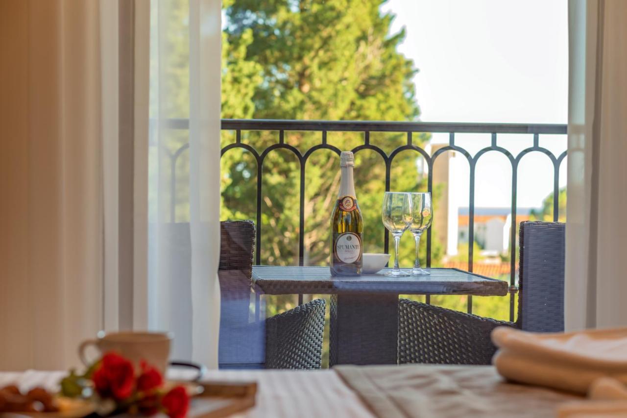 Luxury Apartments Queen Petrovac Exterior foto