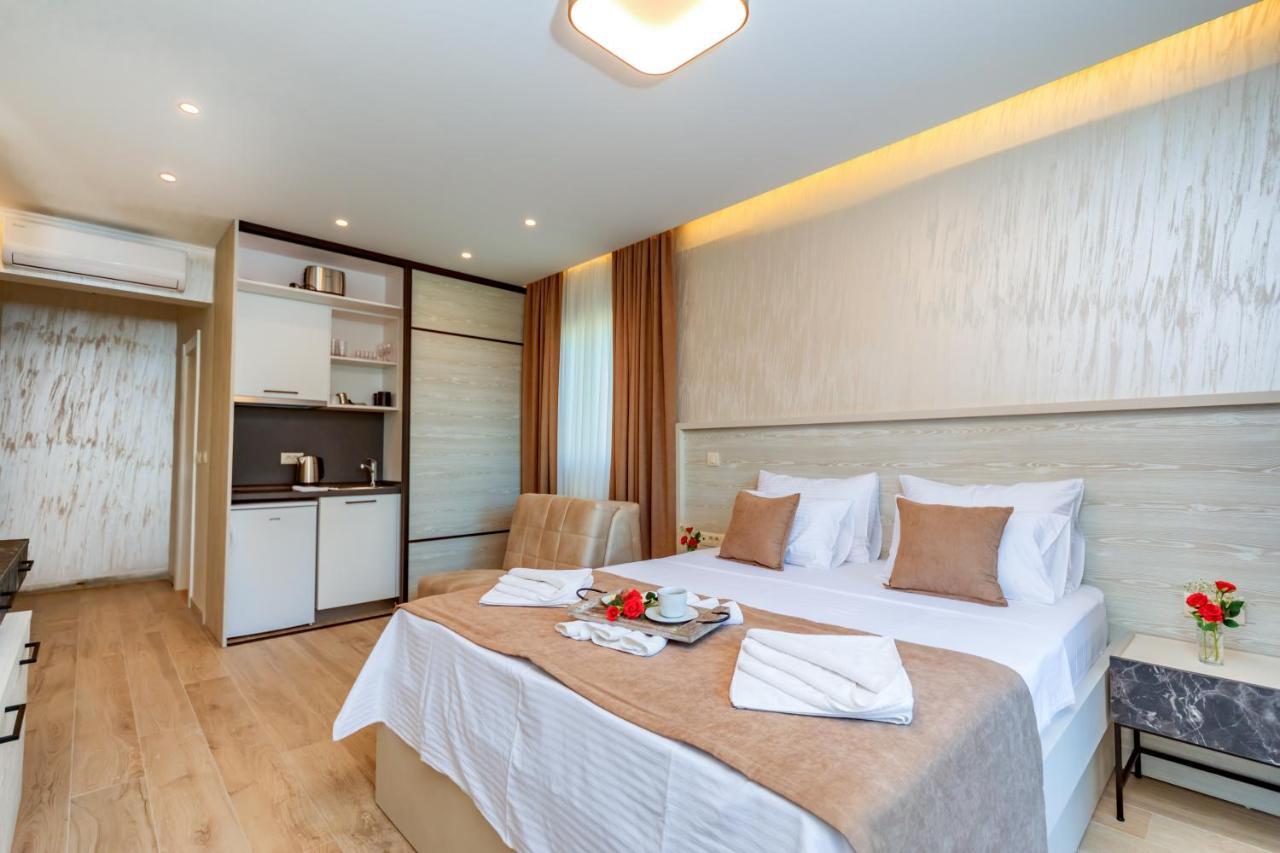 Luxury Apartments Queen Petrovac Exterior foto
